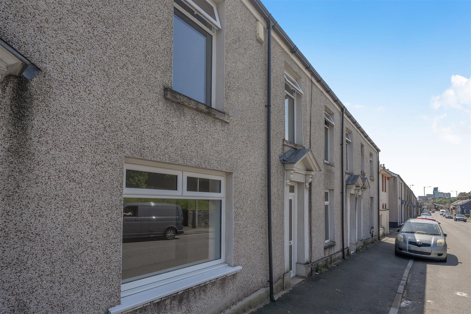 Neath Road, Hafod, Swansea, SA1 2HN